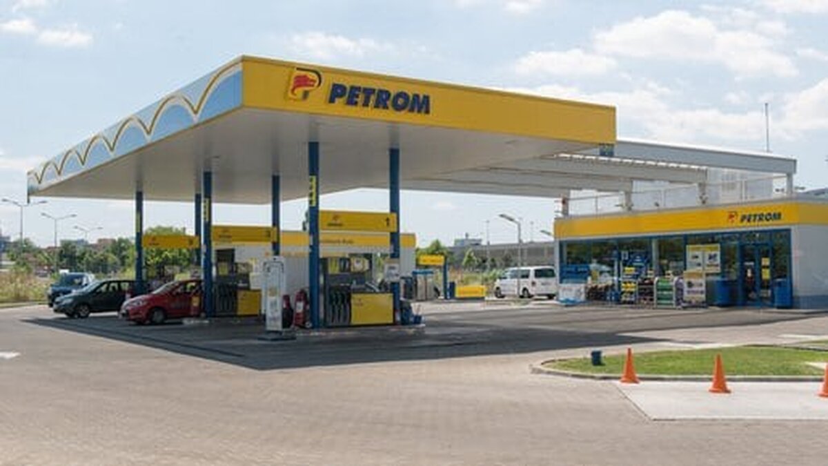 Carburanţii s-au ieftinit în minivacanţa de 1 Decembrie.