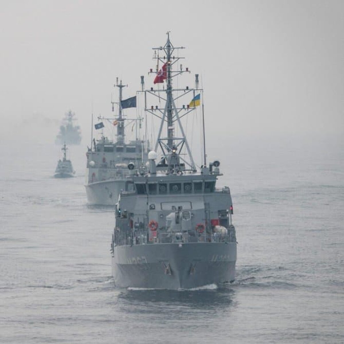 La exerciţiul multinaţional „Sea Breeze 21”, participă în jur de 300 demarinari militari români