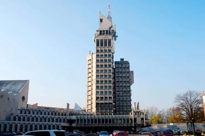 un-muzeu-al-comunismului-la-palatul-administrativ-din-satu-mare-74220
