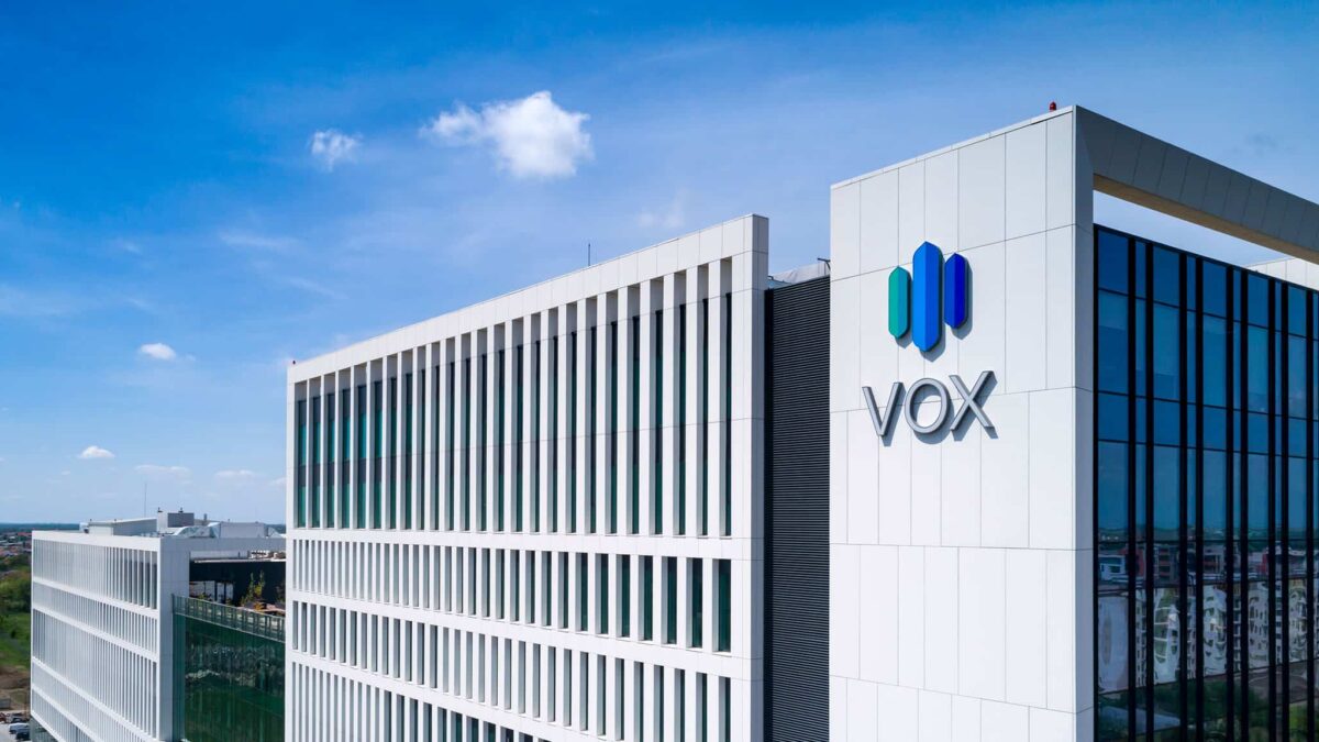 vox-gallery-header