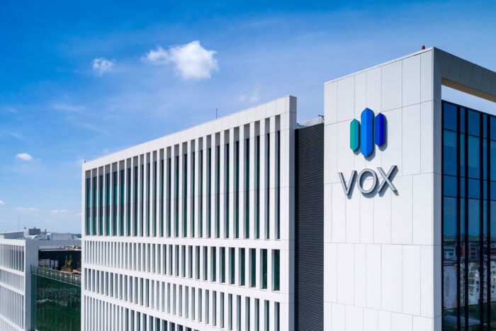 vox gallery header