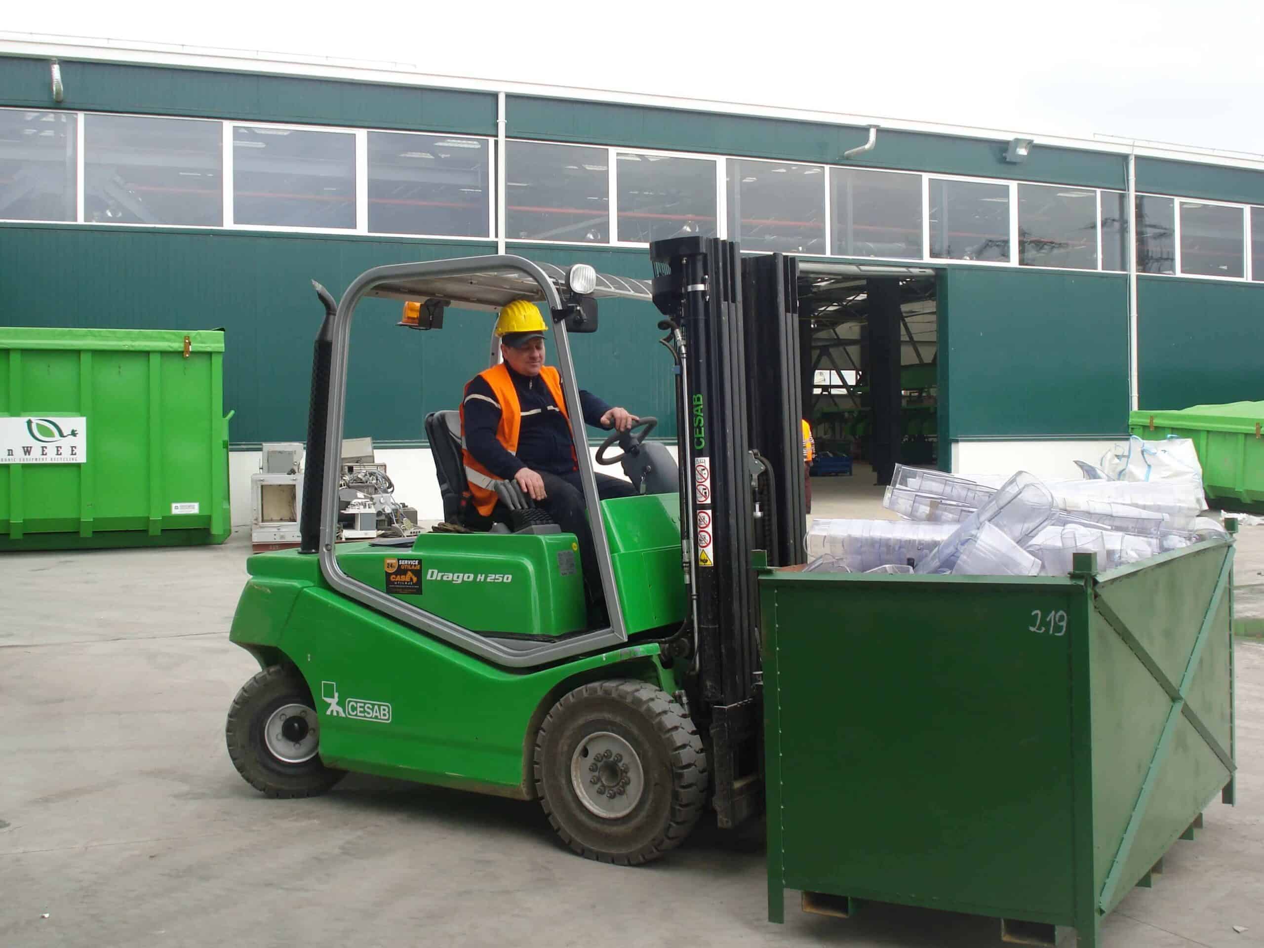 Investiție de 10 mil. de euro lângă București într-o fabrică pentru reciclarea deșeurilor