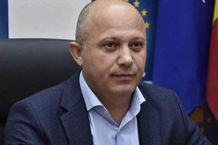 daniel caderiu