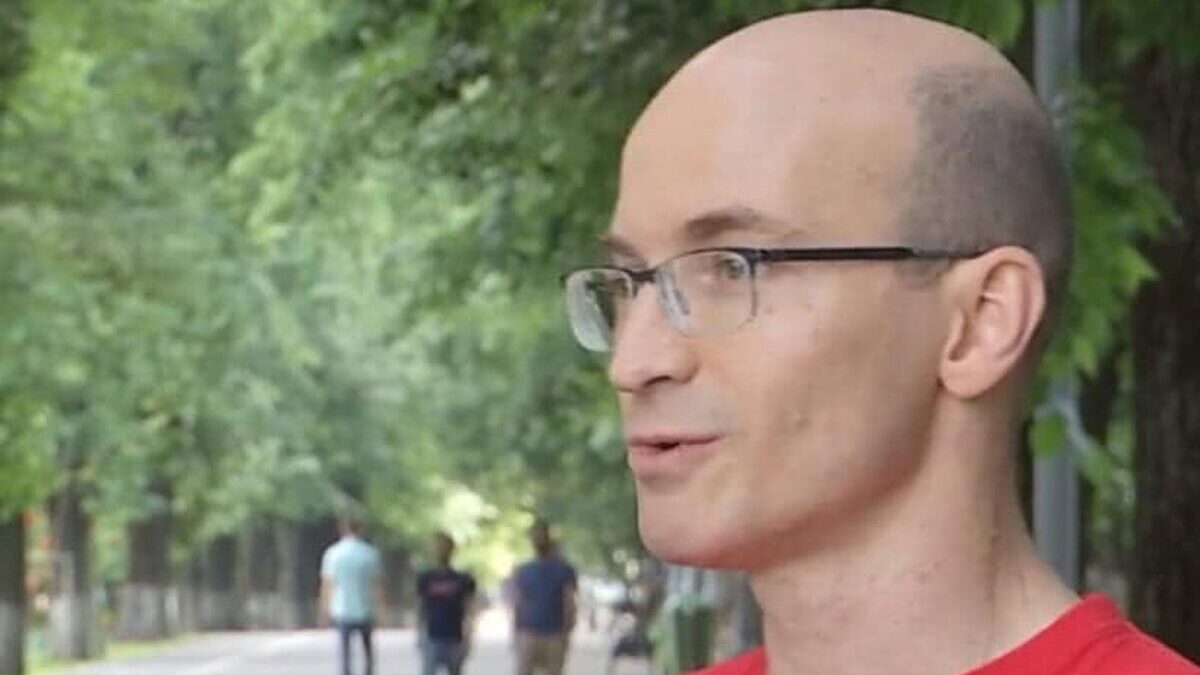 Un tată se luptă cu ministerul Educaţiei pentru ca fiul său să meargă la şcoală un tata se lupta cu ministerul educatiei pentru ca fiul sau sa meraga la scoala 771168