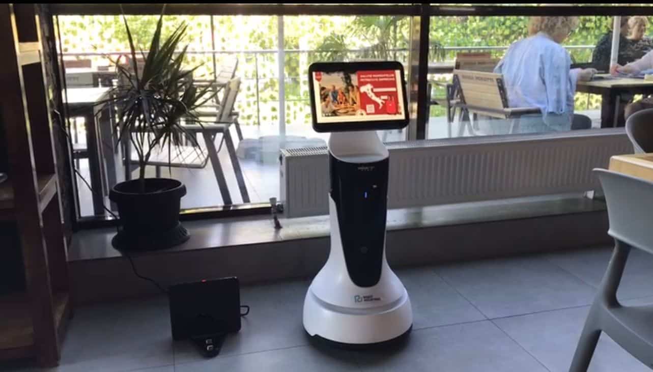 Tot mai multe afaceri mici si mijlocii din România apelează la soluțiile de robotică și automatizare, ca raspuns la contextul economic dificil
