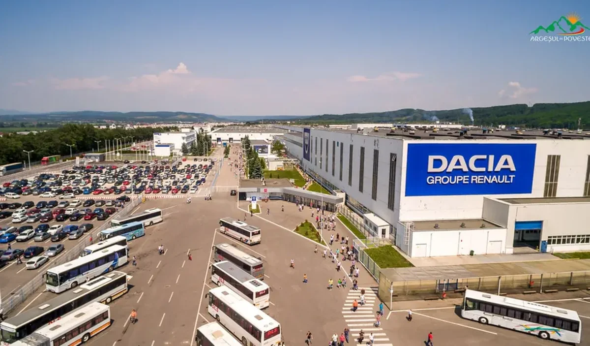 Construcţia drumului care trebuie să lege A1 de uzina Dacia de la Mioveni a fost amânată.