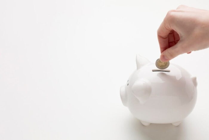Cum poți economisi bani pentru educația copiilor depozit bancar