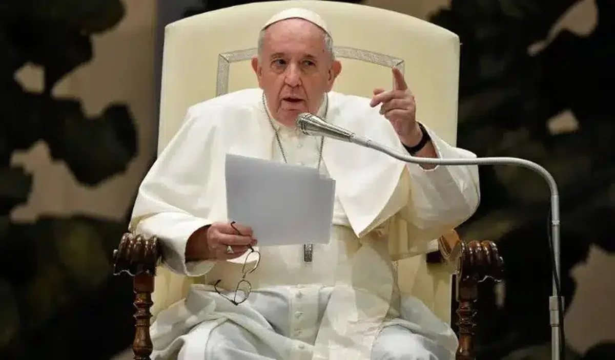 Papa Francisc a vorbit despre războiul nuclear