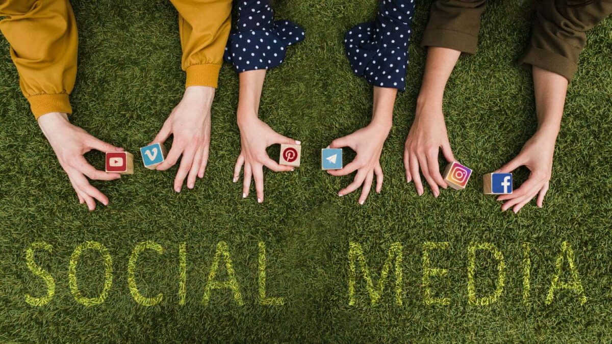 Care sunt beneficiile retelelor sociale pentru afaceri
