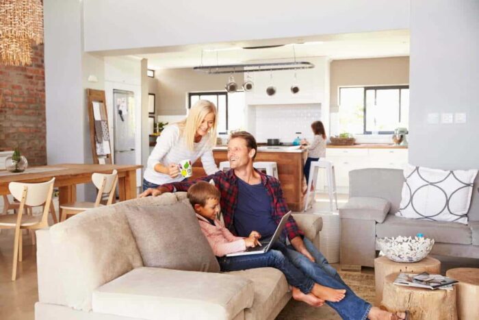 Achizițiile care îți sporesc confortul în locuință și îți îmbunătățesc viața relaxare infamilie