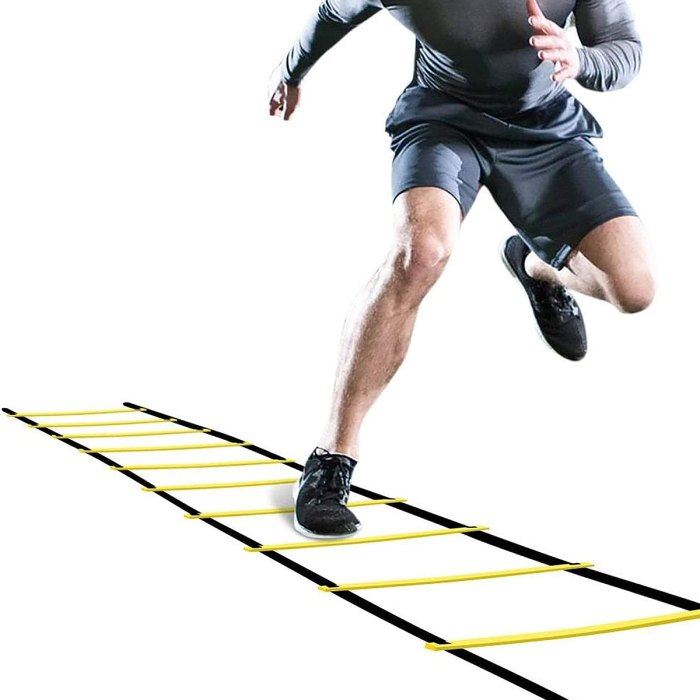 celebritate-dieta-fitness-amazon-agility-scara