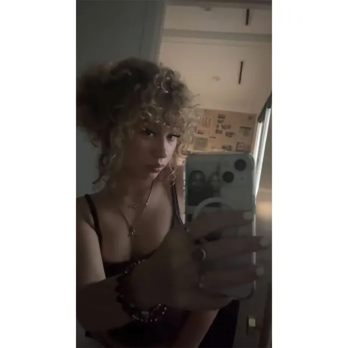Fiica lui Allison Holker, Weslie, împărtășește un mesaj sfâșietor după moartea lui Stephen tWitch Boss Death 2