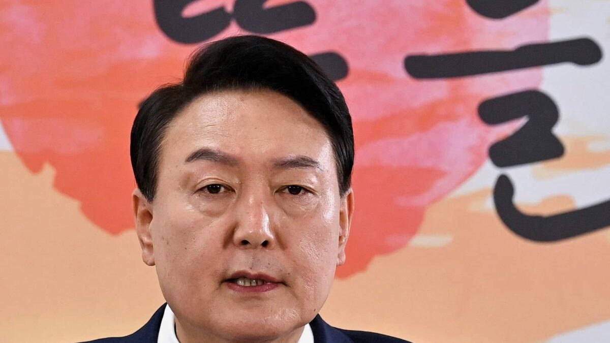 Yoon din Coreea de Sud face apel la bănci și telecomunicații să reducă costurile vieții 2022 03 19T000000Z 862815439 RC2X5T975W8U RTRMADP 3 SOUTHKOREA POLITICS YOON BLUEHOUSE