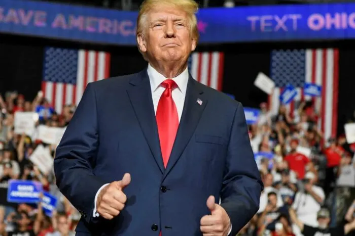 2022-09-18T022233Z_1878052550_RC2BJW9UD0SF_RTRMADP_3_USA-TRUMP.jpg