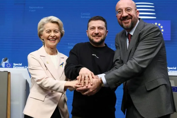 2023-02-09T184815Z_1326458221_RC2P7Z9IXD3X_RTRMADP_3_UKRAINE-CRISIS-EU-ZELENSKIY.jpg