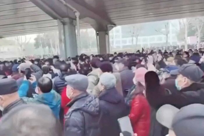 2023 02 15T123202Z 1839824045 RC2OBZ9CCJBI RTRMADP 3 CHINA HEALTH PROTESTS