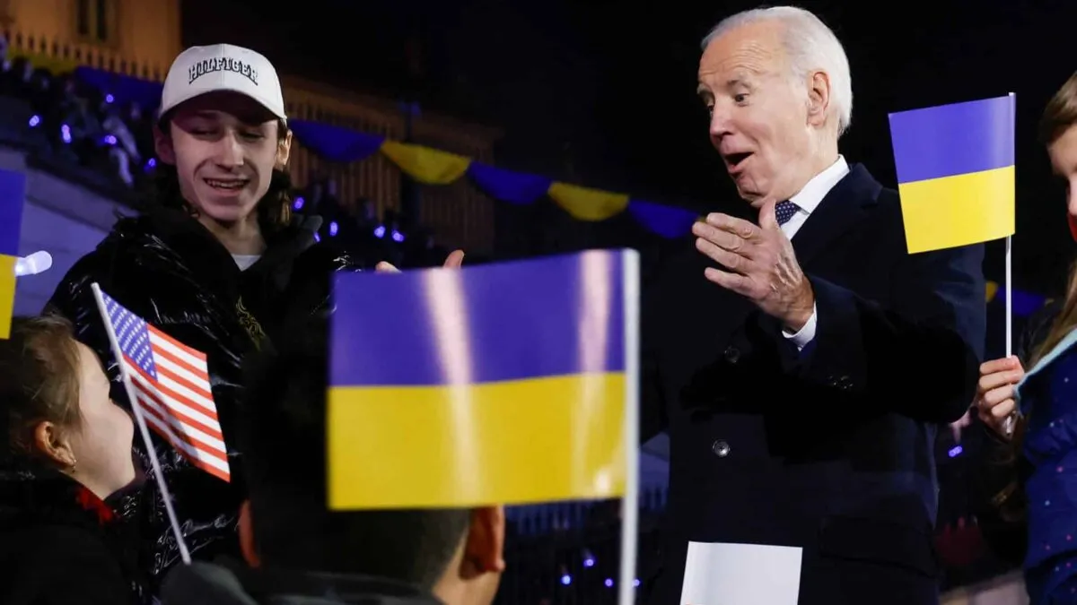 2023-02-21T174417Z_1335182426_RC2MFZ9GW95O_RTRMADP_3_UKRAINE-CRISIS-USA-POLAND-BIDEN-ADDRESS.jpg
