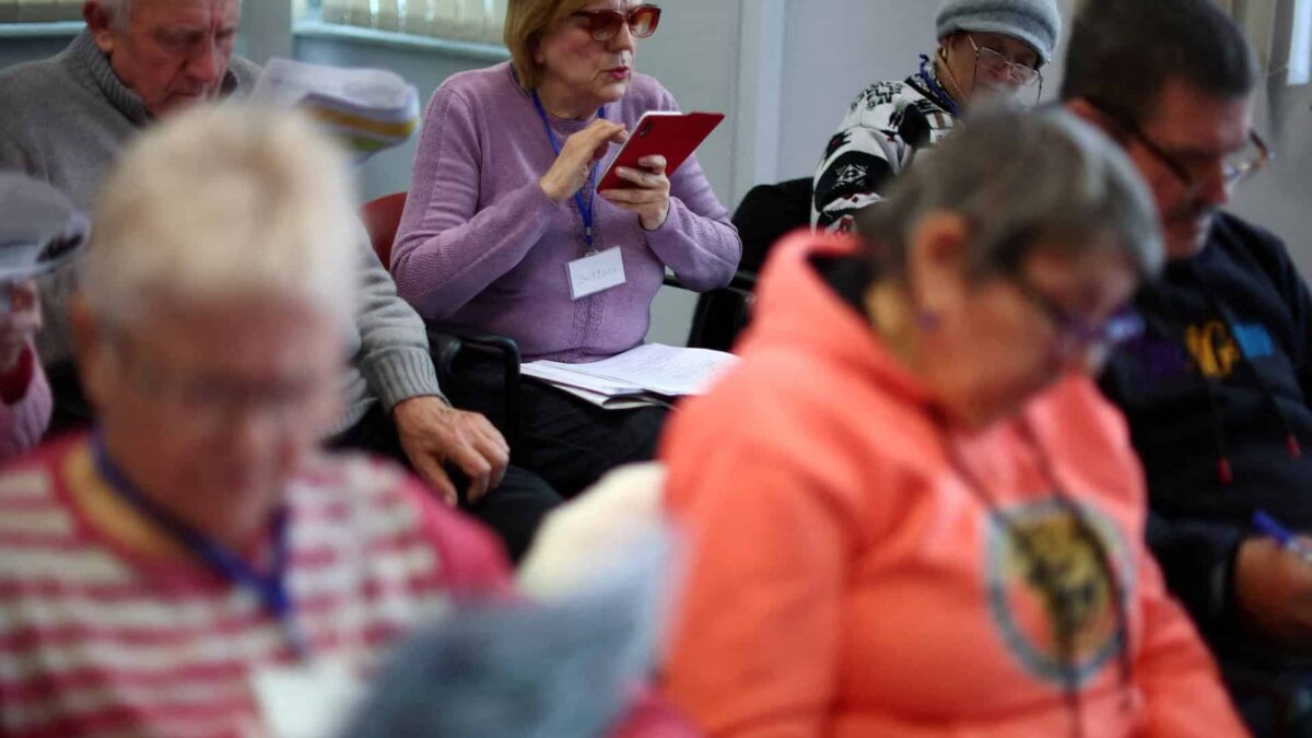 2023-02-22T220240Z_2057678546_RC2N7Z952Y22_RTRMADP_3_UKRAINE-CRISIS-ANNIVERSARY-REFUGEES.jpg
