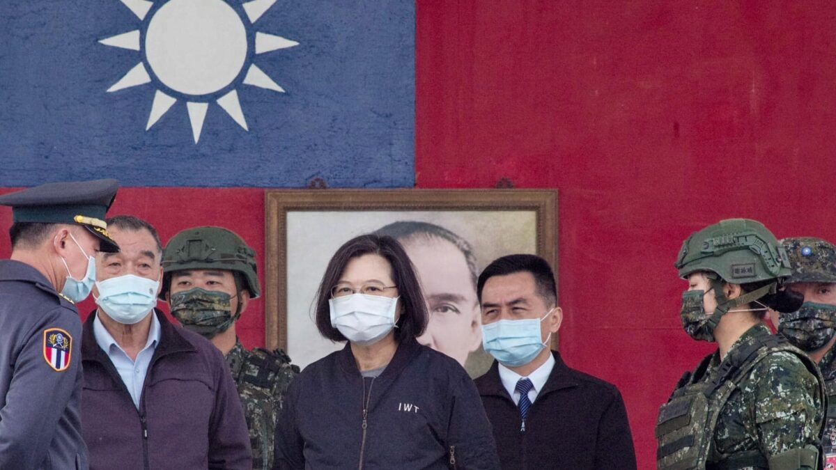 Tsai Ing-wen spune că Taiwan întărește schimburile militare cu SUA 336K7QJ highres