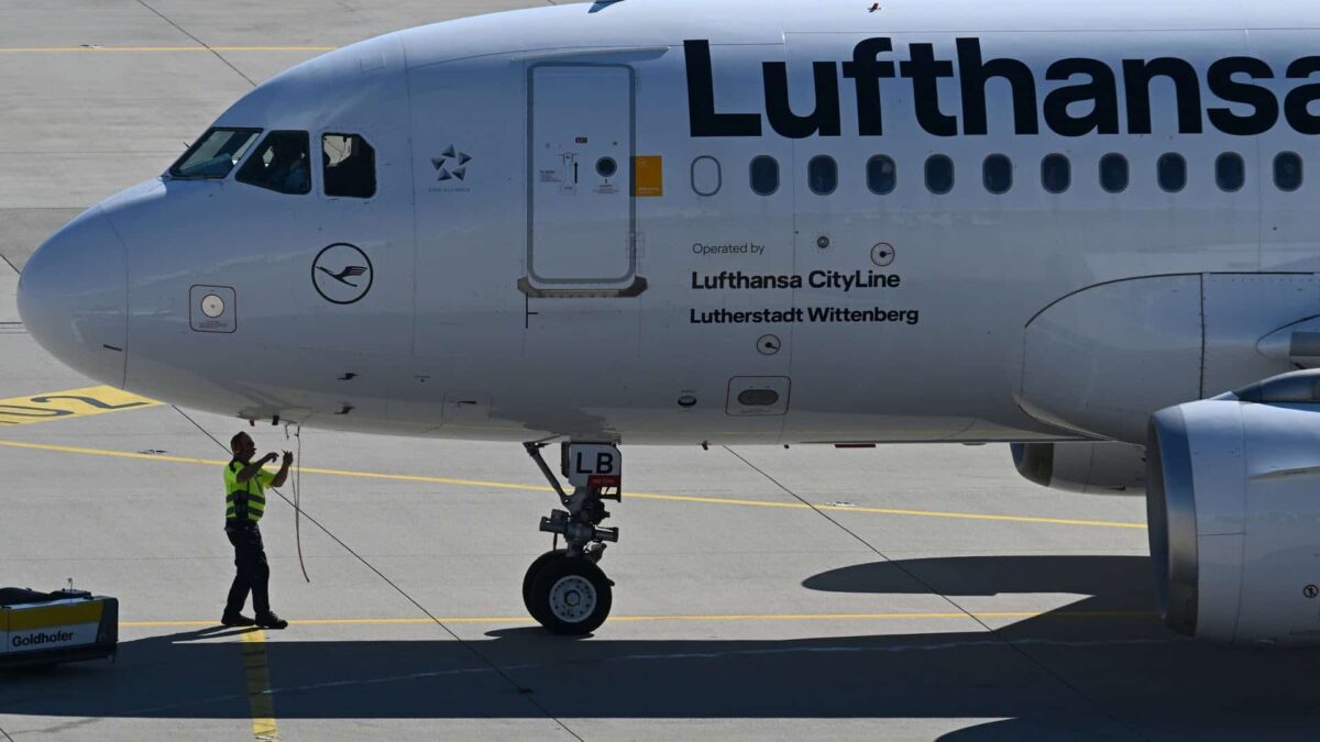 Eșecul IT Lufthansa blochează mii de pasageri din întreaga lume 337Y9Y4 highres