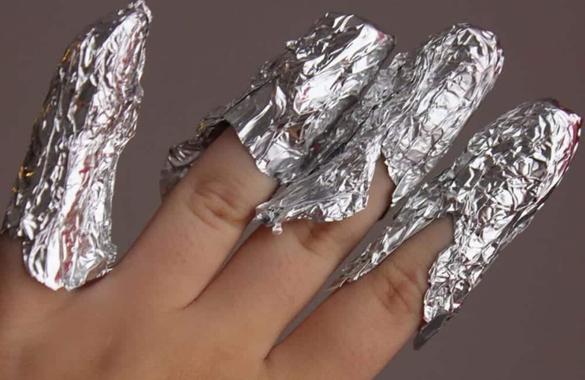 6 Utilizări surprinzătoare ale foliei de aluminiu Article Image FoilHacks El mejor truco contra el dolor