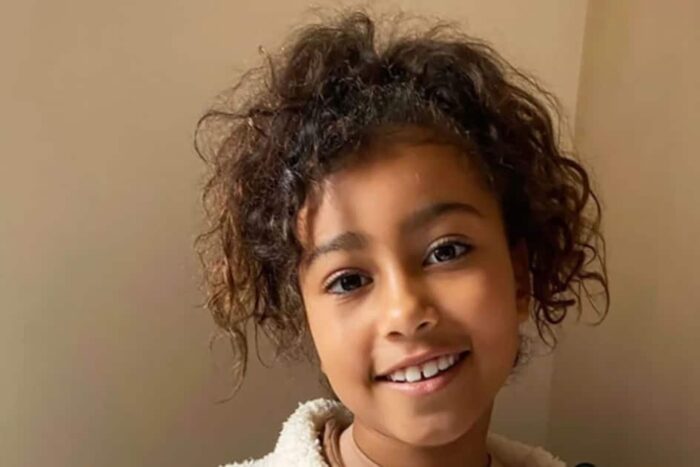 Picturile, desenele și multe altele ale lui North West: fotografii ale operei ei de artă Every Time North West Has Shown Off Her Talented Art Skills Promo A Total Artist All of North Wests Impressive Drawings Photos 5