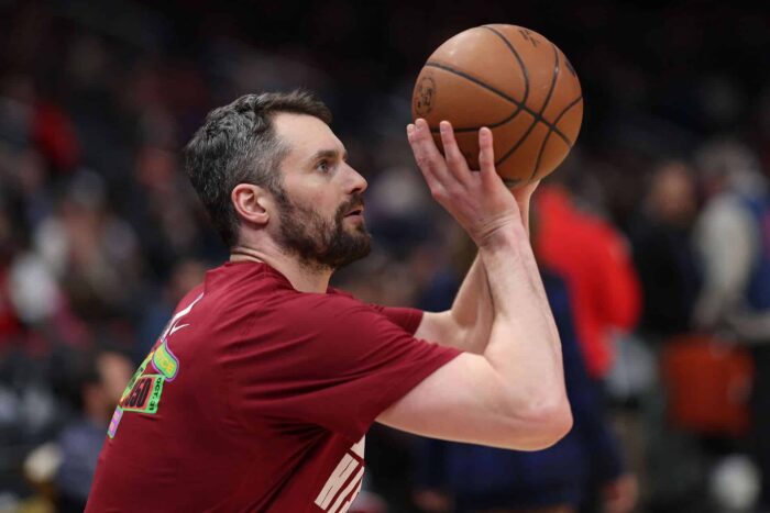 Kevin Love se poate alatura lui Kevin Durant si Phoenix
