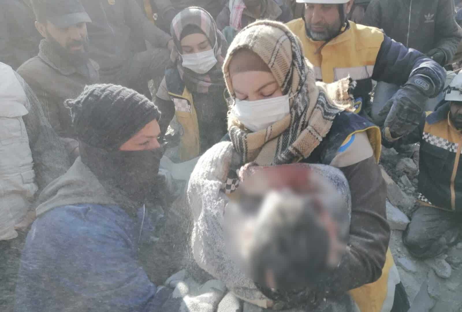 „Nu credeam că vom găsi supraviețuitori”: voluntar White Helmets