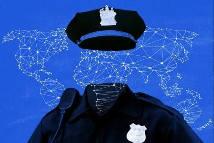 clearview-ai-is-facing-a-23-million-fine-over-fac-2-19607-1638221761-30_dblbig.jpg
