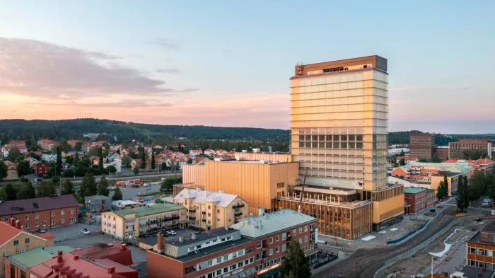Centrul cultural modular Sara de 75 de metri din Skellefteå, Suedia