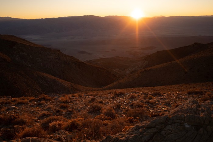 1679462081 318 Frumusetea sumbra a Vaii Mortii