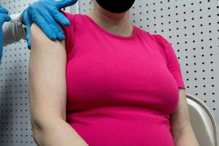 16virus-pregnancy-qa-vkzw-facebookJumbo.jpg