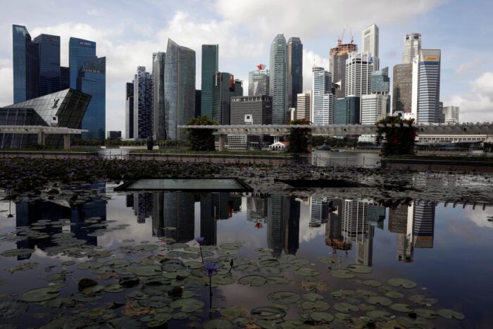 2021 01 25T132858Z 1951283298 RC21FL9WCIID RTRMADP 3 SINGAPORE DAILYLIFE