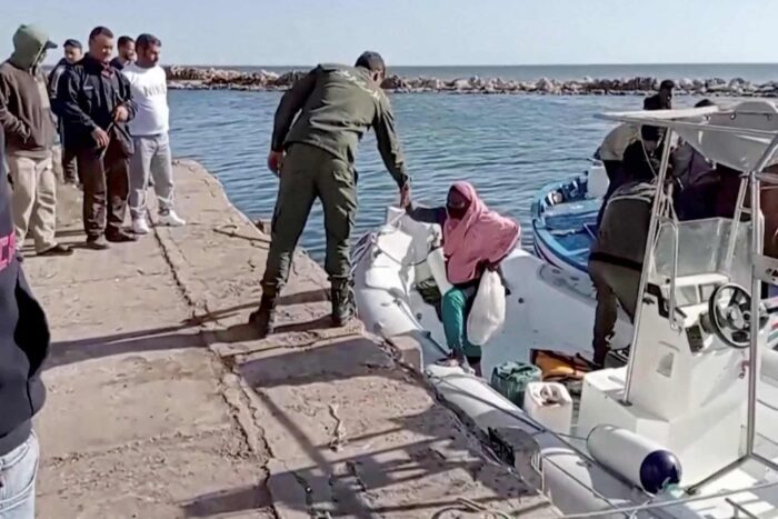 2022 04 23T234953Z 310574652 RC2BTT9MFKLO RTRMADP 3 TUNISIA MIGRANTS EUROPE