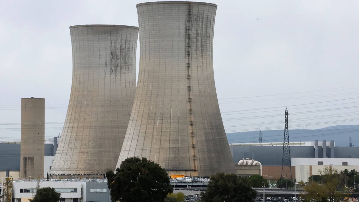 Cum lobby-ul nuclear a distrus instrumentul anti-greenwashing al UE 2022 11 21T150857Z 1953038626 RC29QX983D33 RTRMADP 3 FRANCE ENERGY EDF