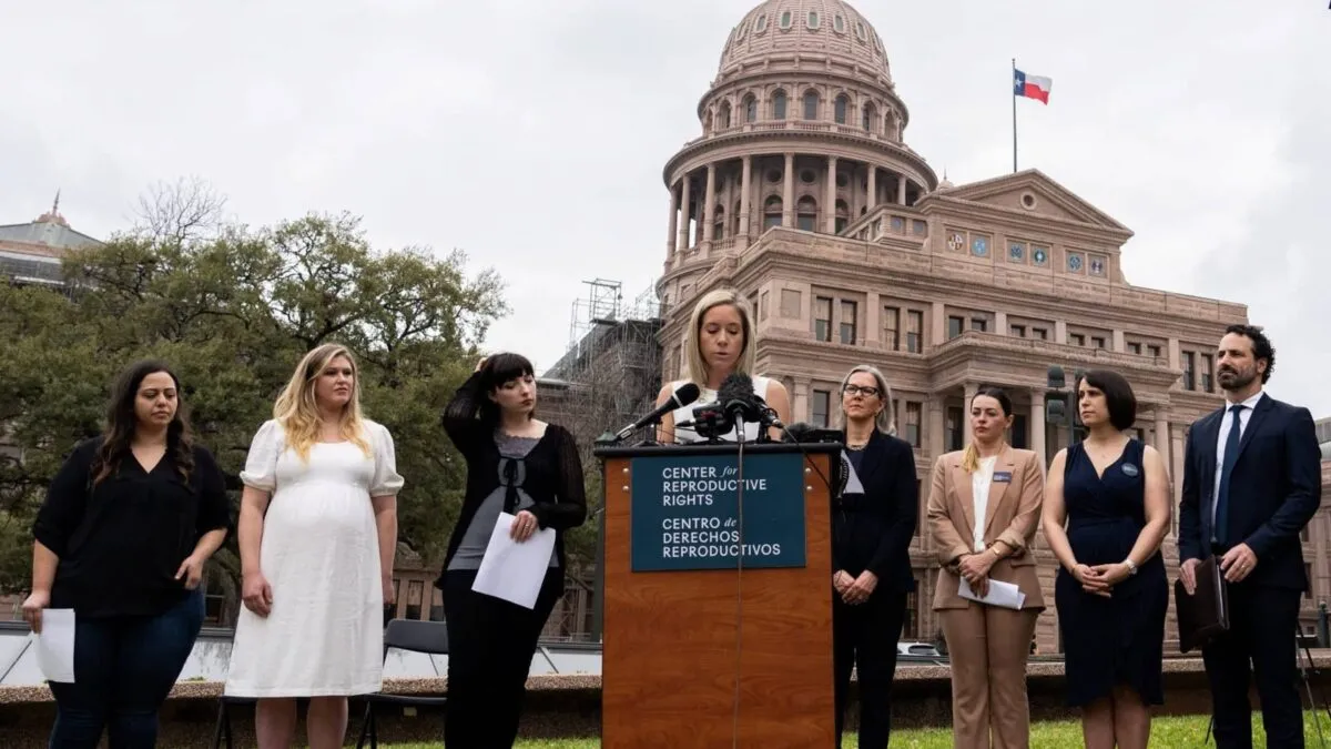 2023-03-07T210900Z_79261235_RC28PZ9B33DZ_RTRMADP_3_TEXAS-ABORTION.jpg