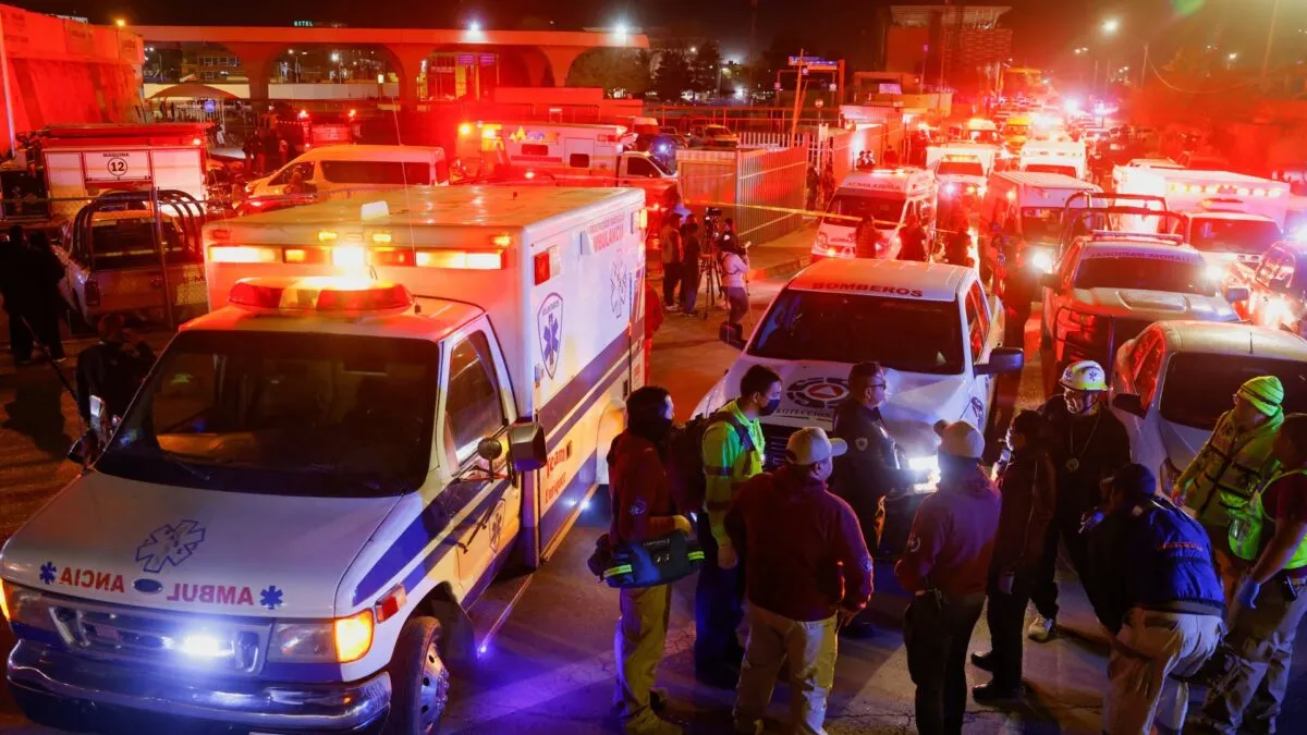 2023-03-28T071329Z_983056331_RC2S20AF9EJ3_RTRMADP_3_MEXICO-IMMIGRATION-FIRE.jpg