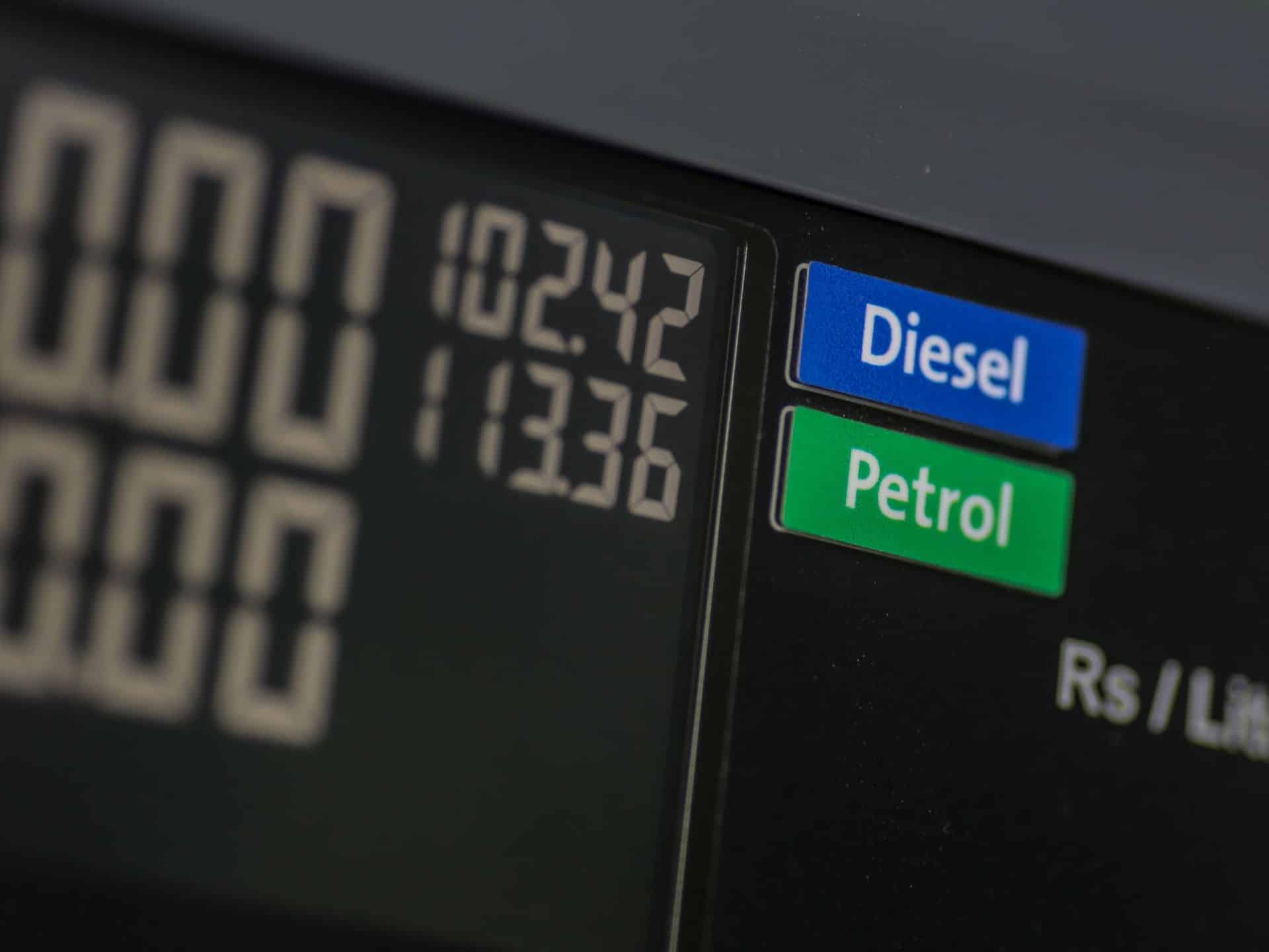 Rusia a anunţat că vânzările de petrol către India au crescut de 22 de ori anul trecut