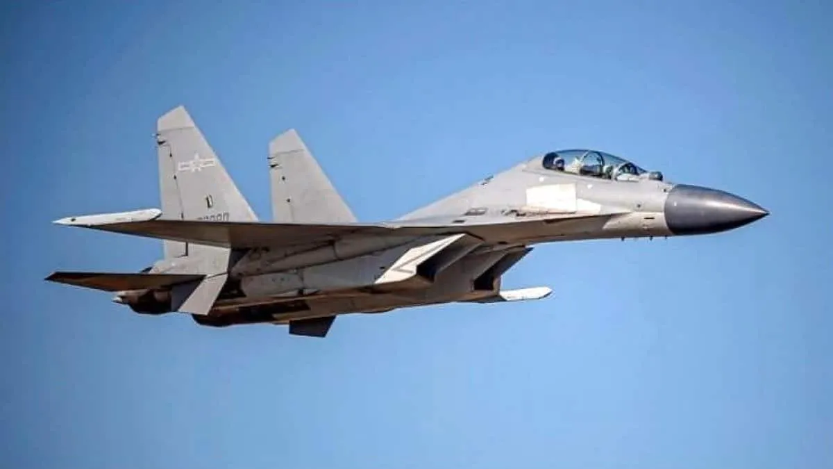 AP22360078054112.jpg