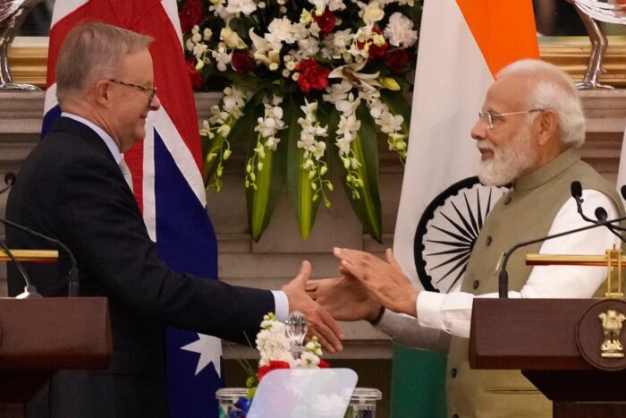 Australia și India se angajează să-şi consolideze legăturile economice și de securitate AP23069311150993