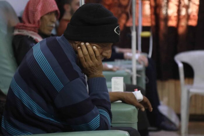 Cancer patients in Syria 04