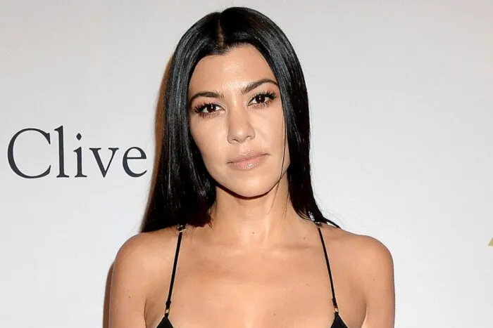 Every-Time-Kourtney-Kardashian-Clapped-Back-at-Pregnancy-Rumors-Over-the-Years.jpg