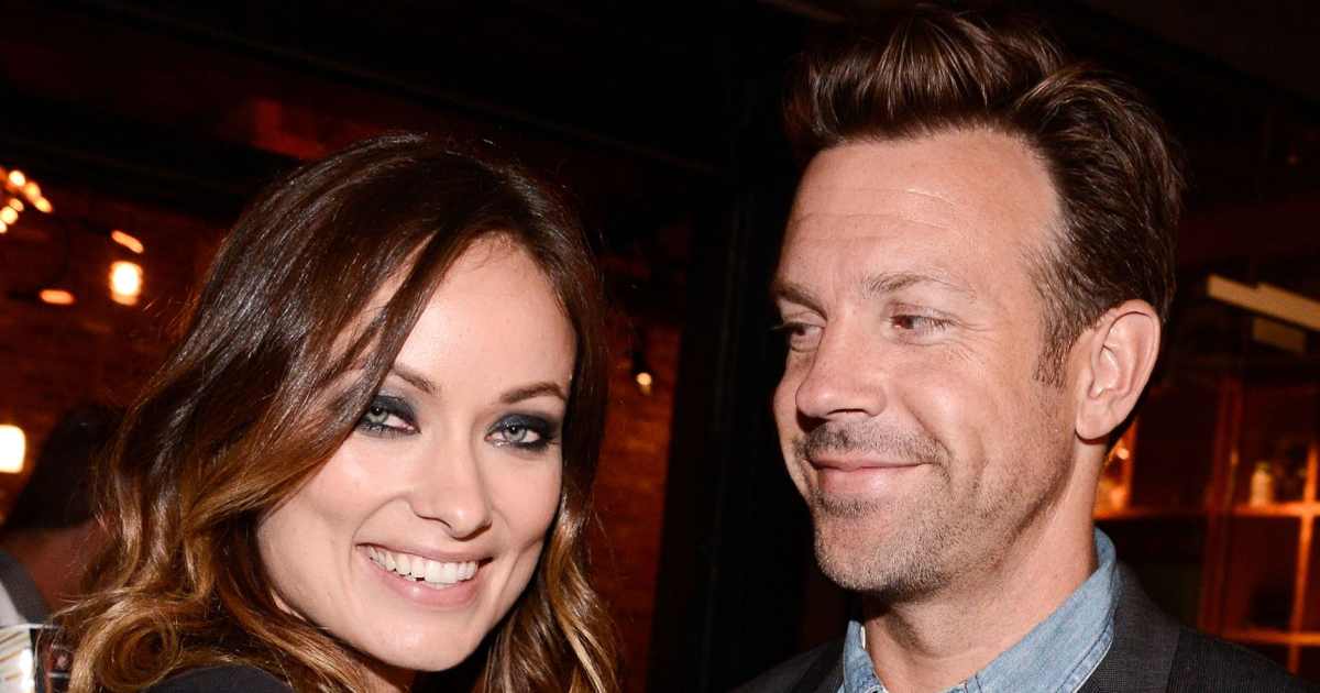 Cronologia relațiilor dintre Olivia Wilde și Jason Sudeikis Olivia Wilde Jason Sudeikis A Timeline of Their Relationship landing
