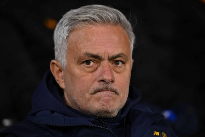 Seful Romei Jose Mourinho ameninta cu „actiune in justitie impotriva