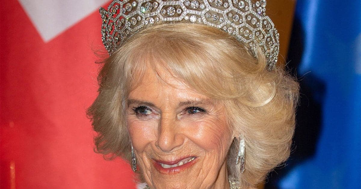 Regina consoartă Camilla poartă tiara, bijuteriile reginei în Germania