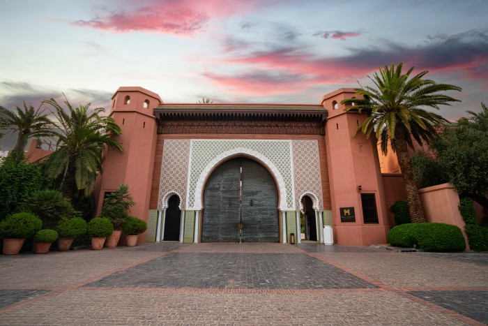 Mansourul Regal, Maroc
