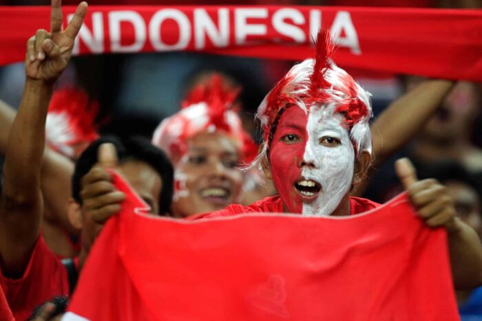 2010 12 26T120000Z 1440821598 GM1E6CQ1JW101 RTRMADP 3 MALAYSIA