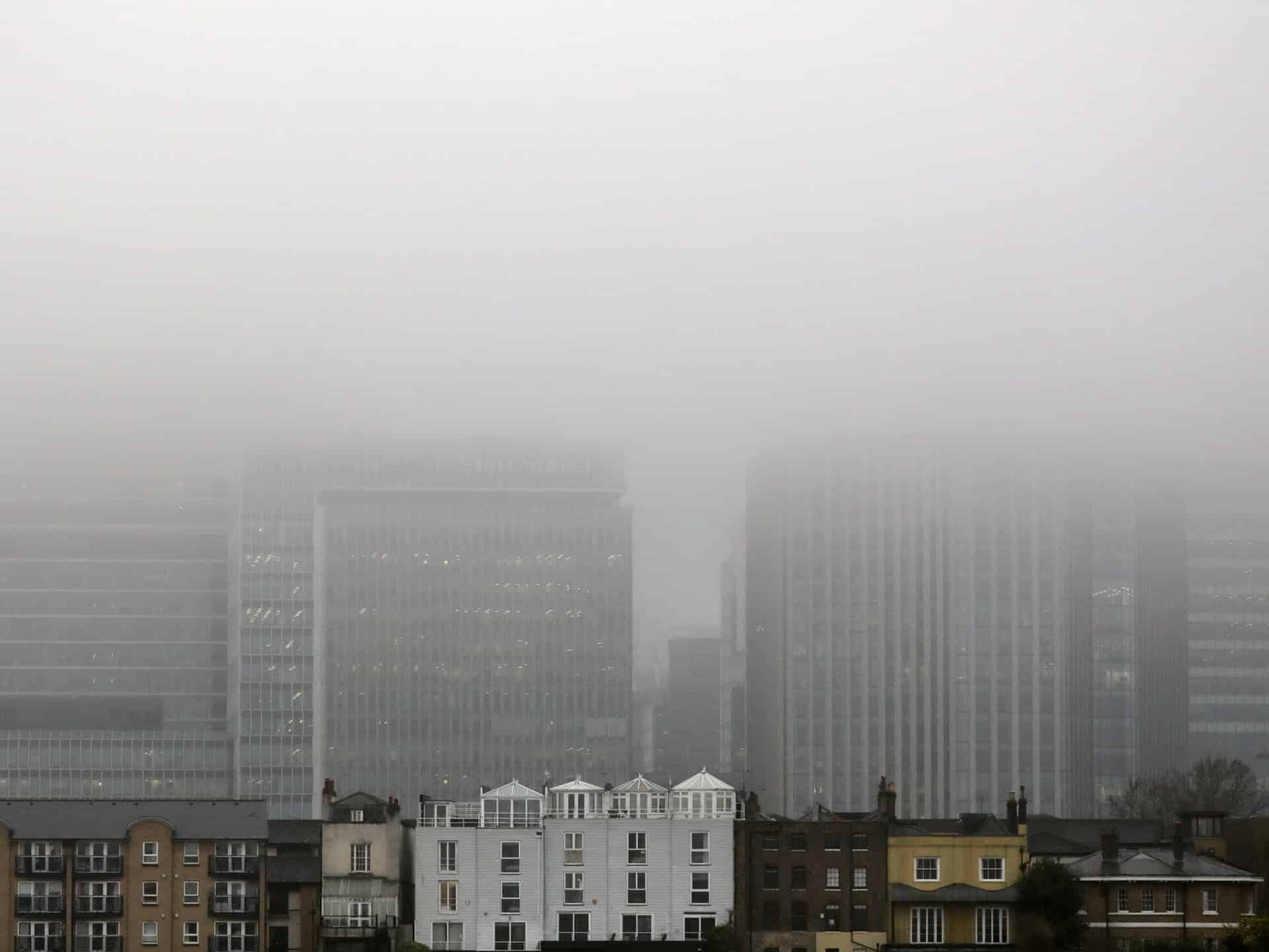 Poluarea aerului afectează fiecare etapă a vieții umane