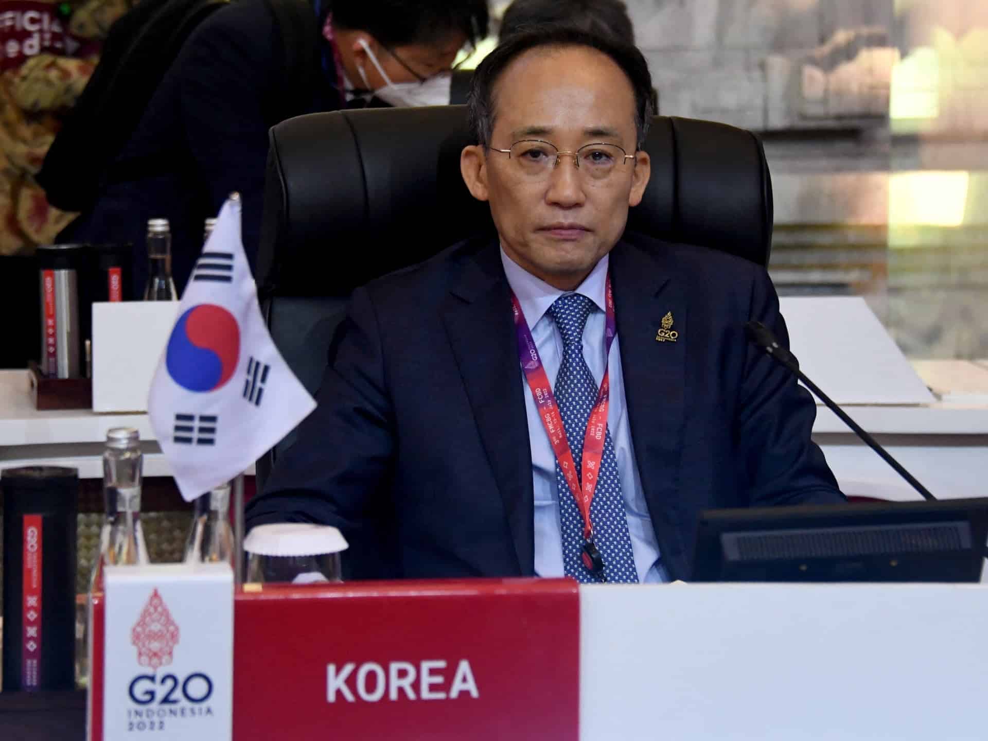 Coreea de Sud și Japonia conducătorii finanțelor vor ține primele discuții din 2016