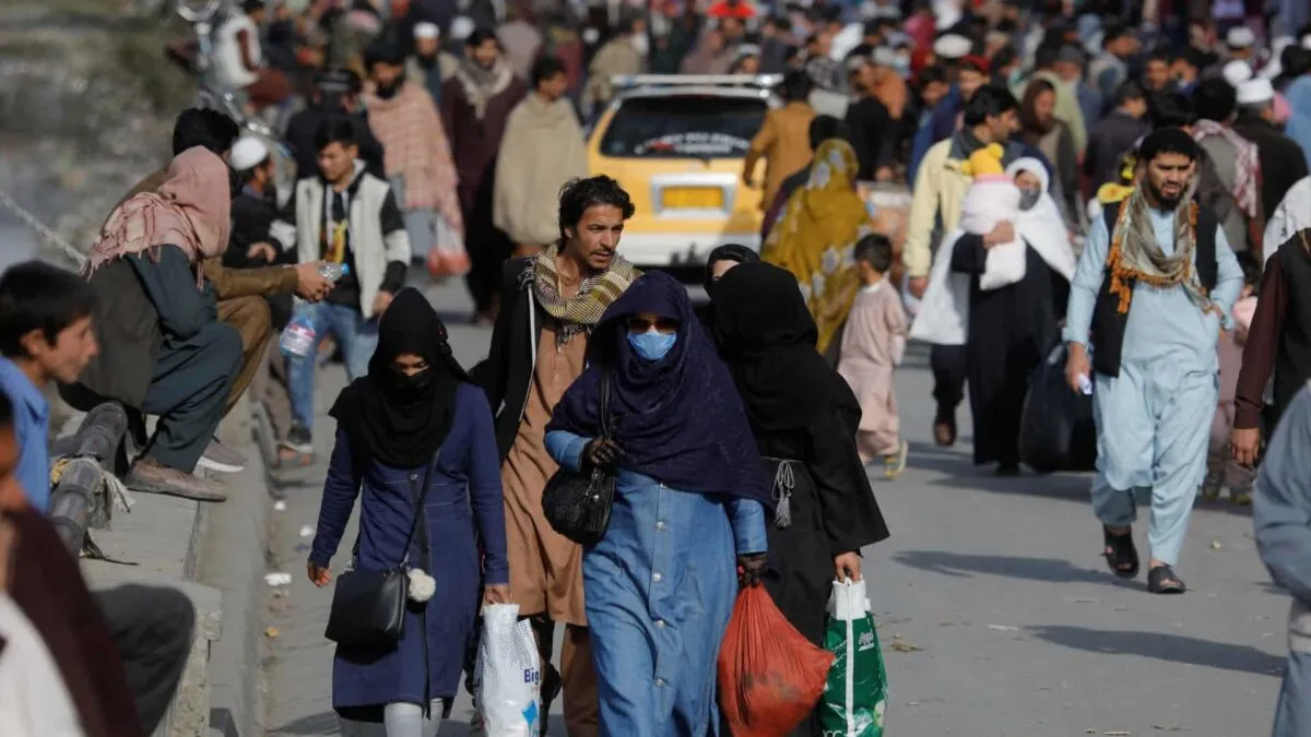 2022-11-09T143636Z_578159949_RC2DIX914YOC_RTRMADP_3_AFGHANISTAN-CONFLICT-WOMEN-1682643529.jpg